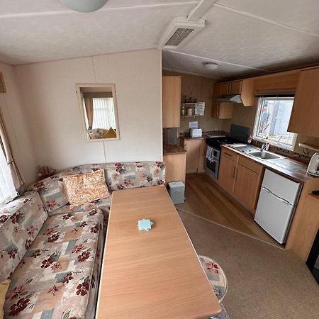 4-Bedroom Cosalt Caravan In Uddingston, Glasgow Esterno foto